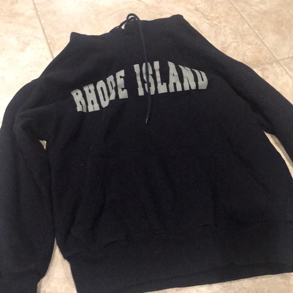 “rhode island” sweatshirt/hoodie